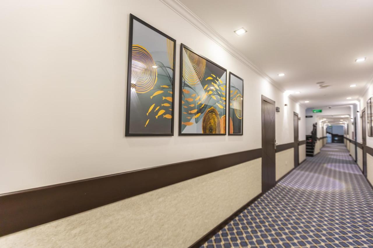 Shahzoda Grand Hotel - "Best Hotel Award Winner" Solnechnyy المظهر الخارجي الصورة